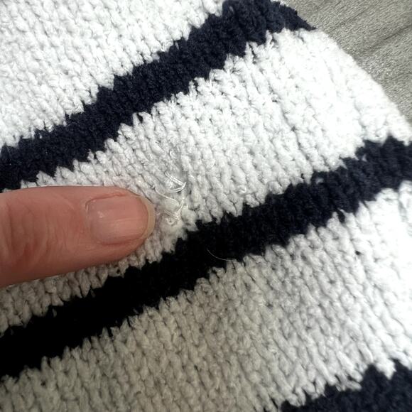 LILLY PULITZER Calloway Navy Stripes Chenille Pullover Sweater Size Medium - Picture 6 of 6